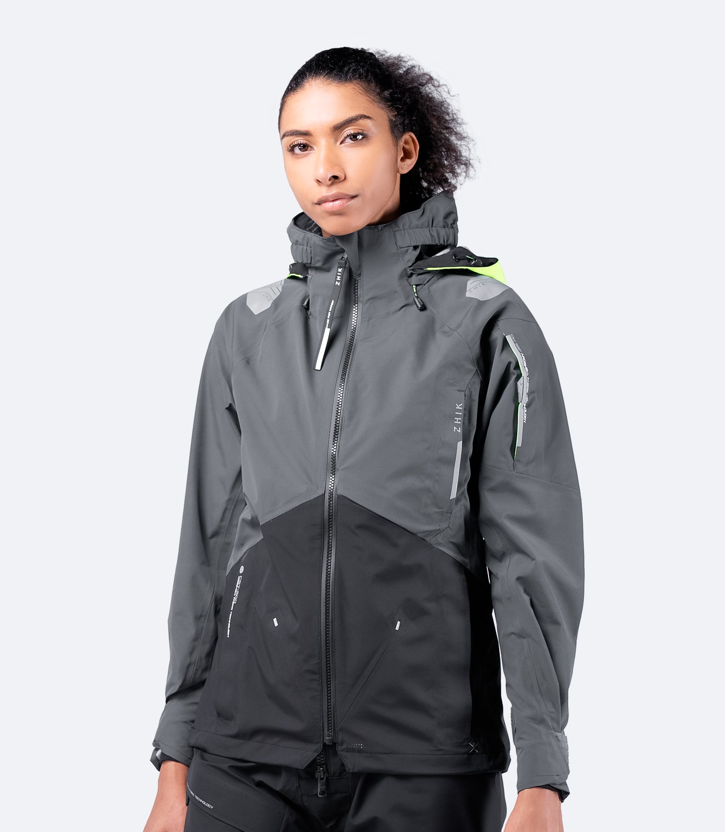 Coats & Jackets