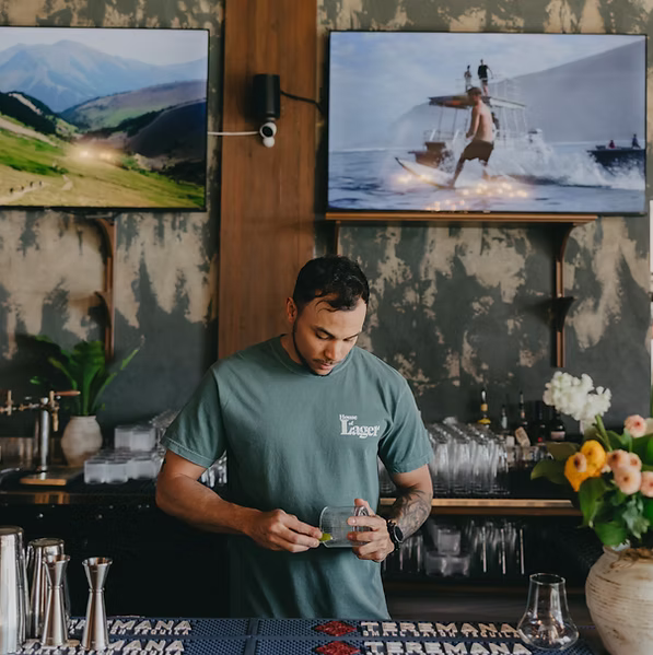 Floating Sauna + House of Lager