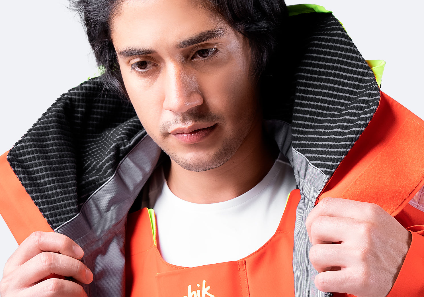 JKT-0920-U-FRD_Grid_Web_2.jpg